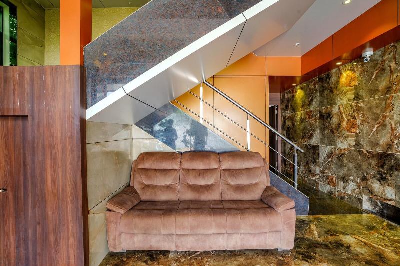 OYO Flagship 77349 Hotel Super 7 Inn image