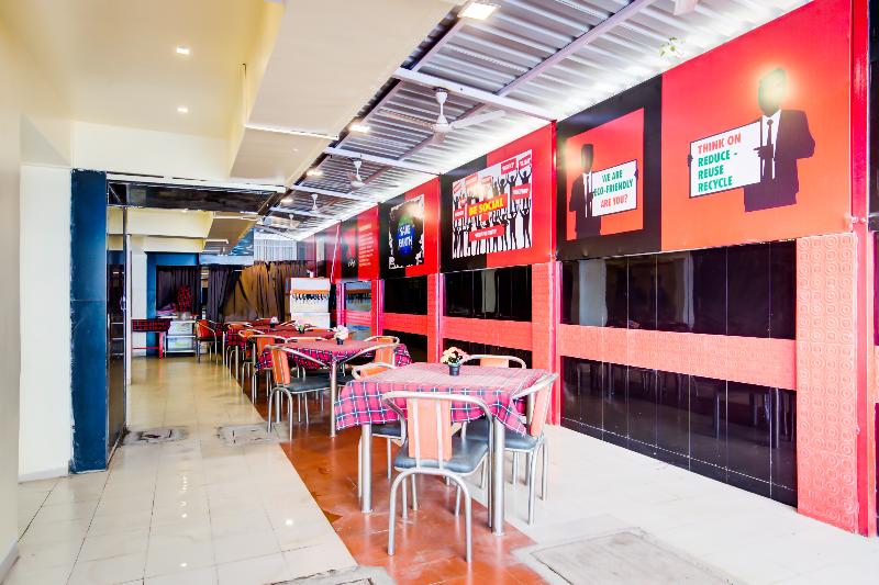 77852 Collection O Hotel Ranjanas image
