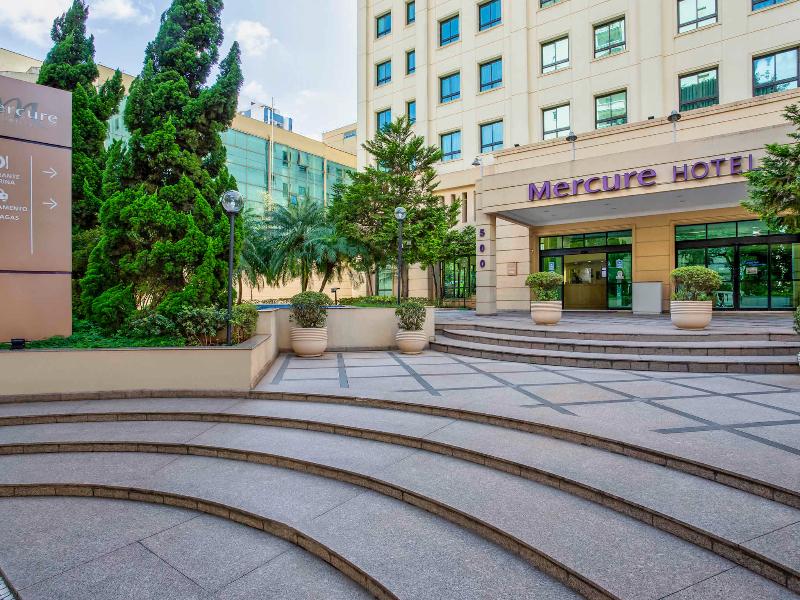 Hilton Garden Inn Reboucas