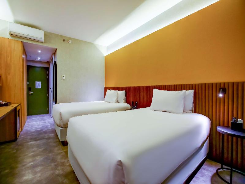 Hilton Garden Inn Reboucas image