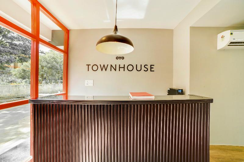 OYO Townhouse 361 Sarvar Hospitality image