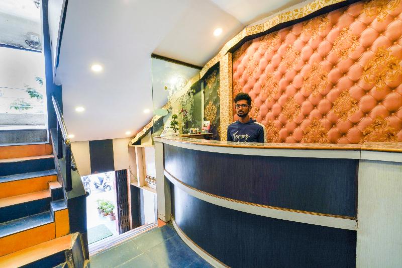 OYO 70927 Hotel Hyderabad Continental