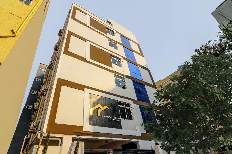 OYO Flagship HYD1502 Landcorp Hotels — exterior view