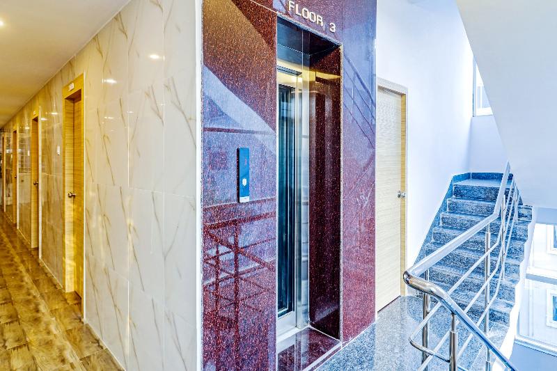 OYO Flagship HYD1502 Landcorp Hotels