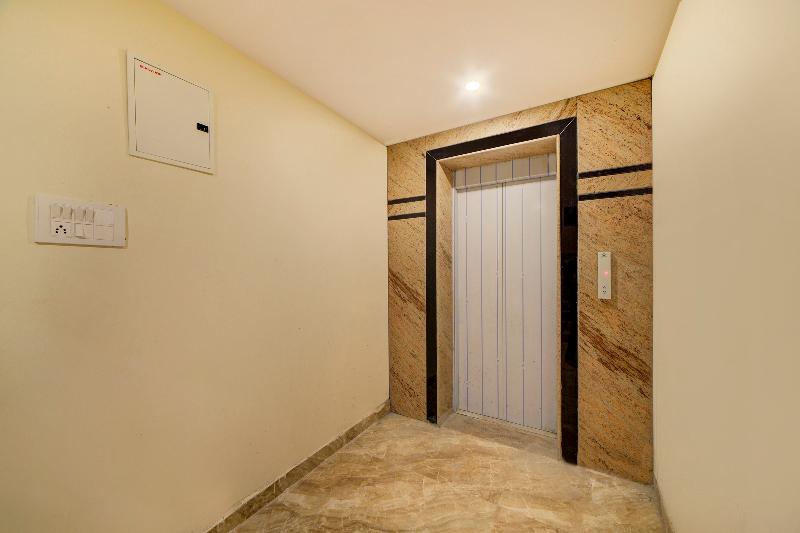 OYO Flagship 75871, Gachibowli ,JV colony