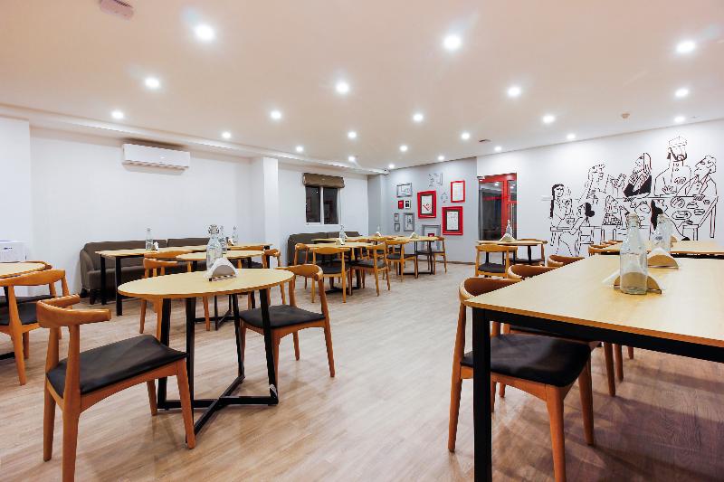 OYO Townhouse RCC Elite 265 Begumpet