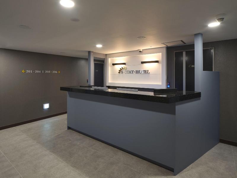 S Stay Hotel image