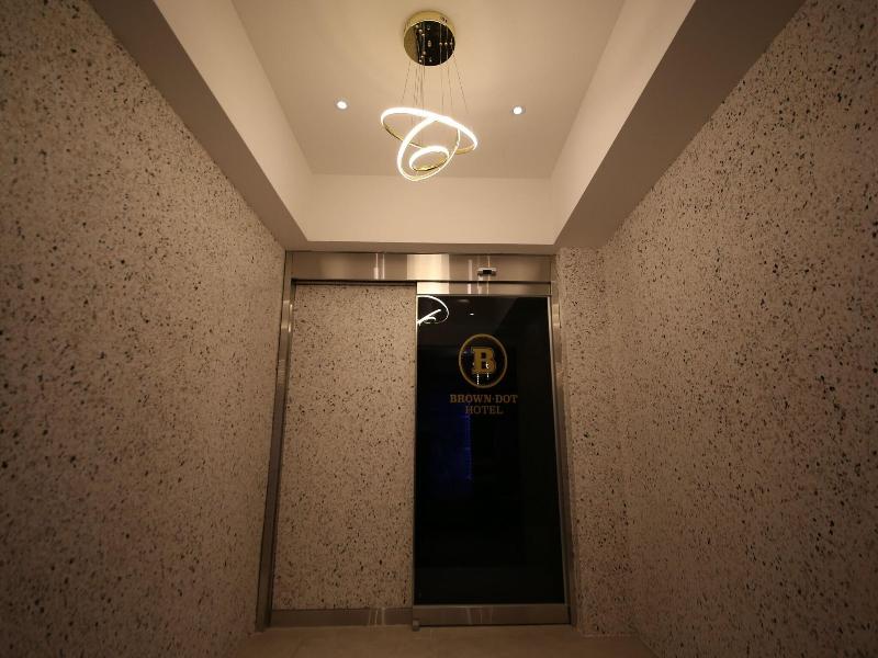 Brown-Dot Hotel Cheonan image