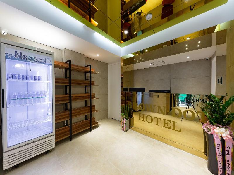 Brown-Dot Hotel Cheonan image