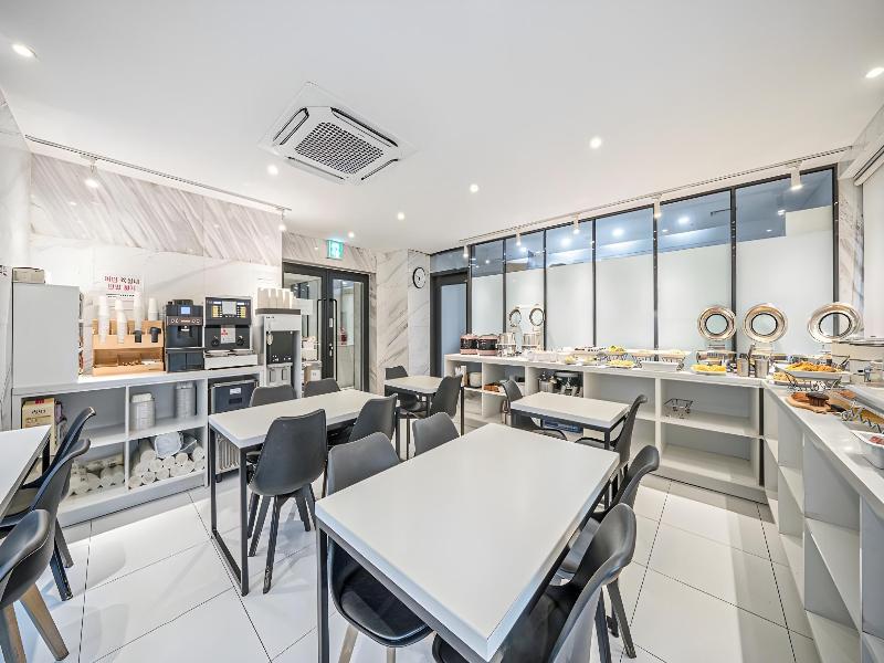 Daegu Dongseongro Hotel Labella