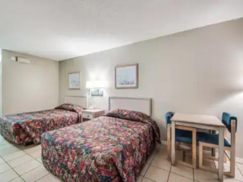 Rodeway Inn Gurdon image