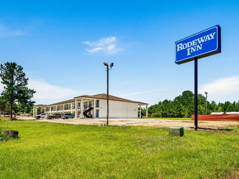 Rodeway Inn Sandersville image