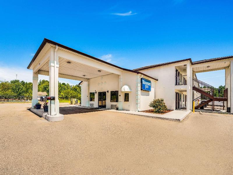 Rodeway Inn Sandersville image