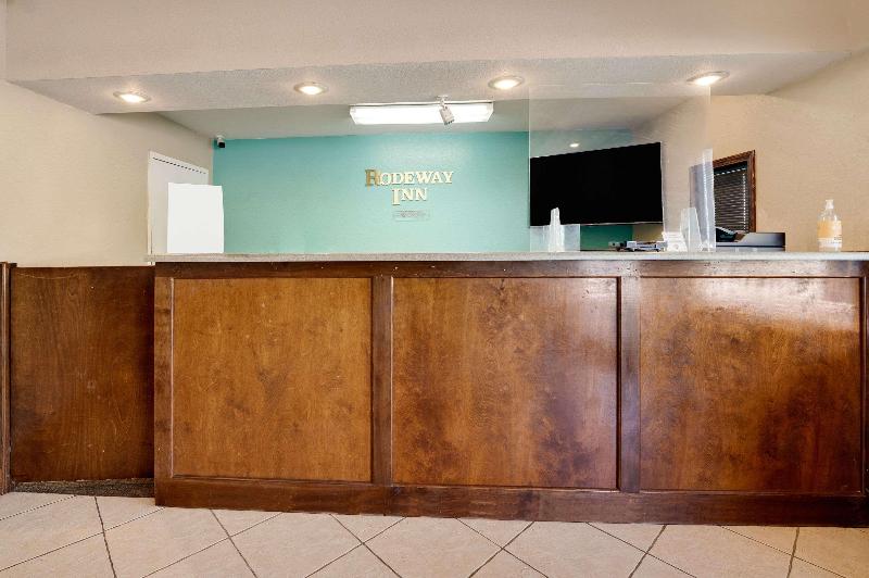 Rodeway Inn Sandersville image