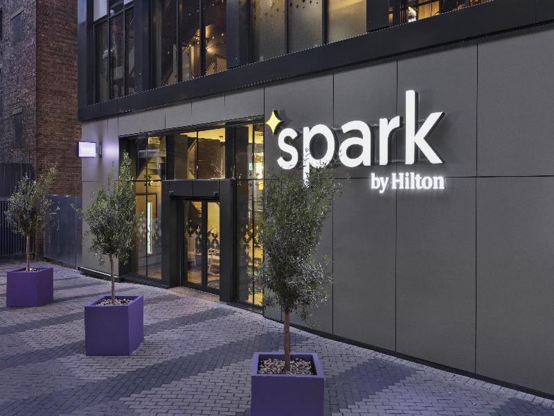 Spark by Hilton London Romford image