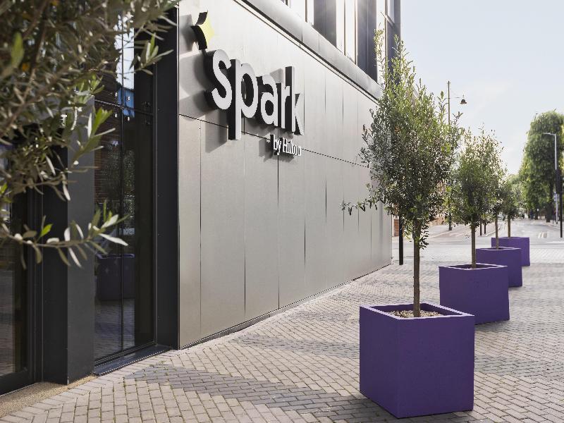 Spark by Hilton London Romford image