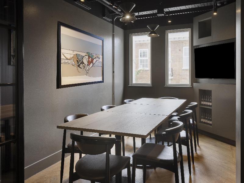 Spark by Hilton London Romford image