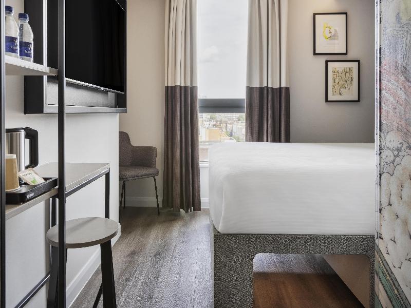 Spark by Hilton London Romford image