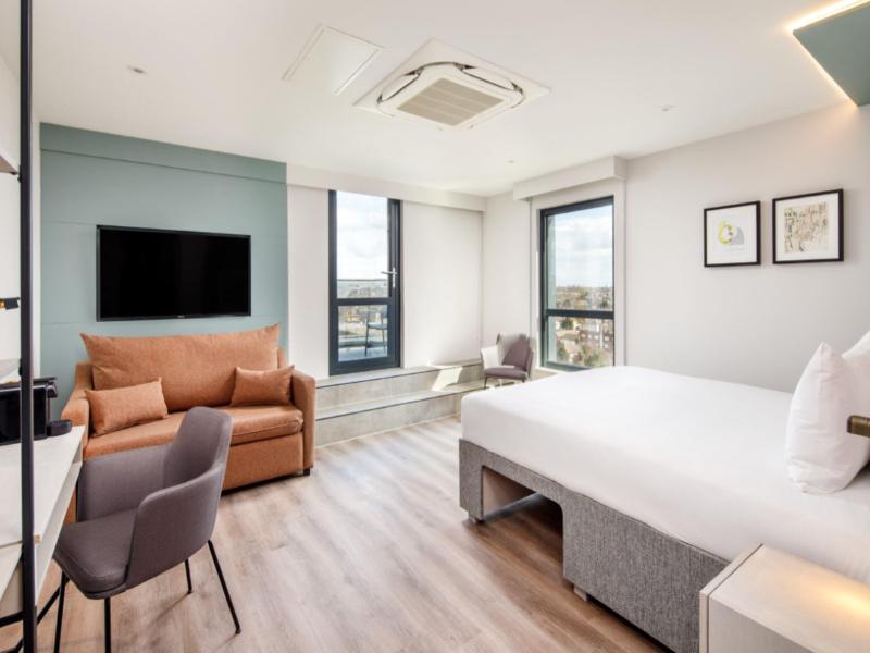 Spark by Hilton London Romford image