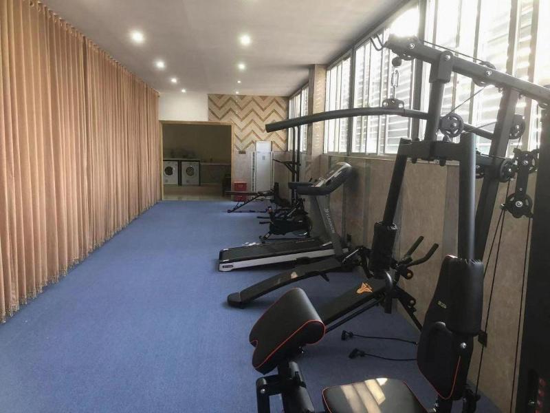 Borrman Hotel Maoming Avenue Donghui City image