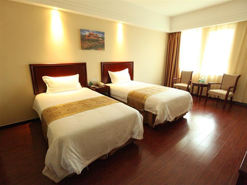 GreenTree Inn Liaocheng Shuguang Building Express 