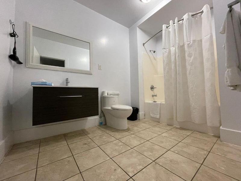 London Residency Inn image