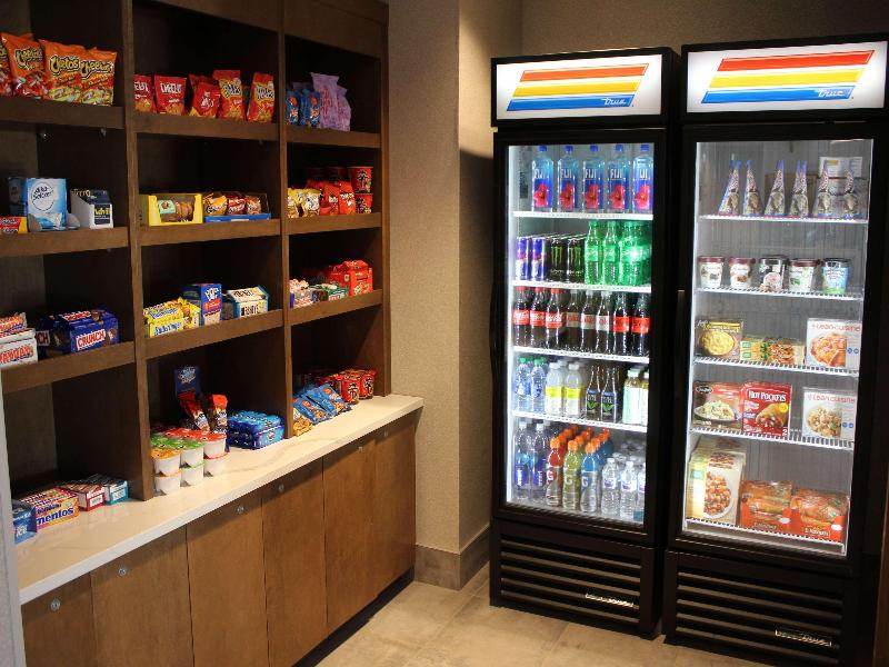 La Quinta Inn & Suites by Wyndham Bardstown image