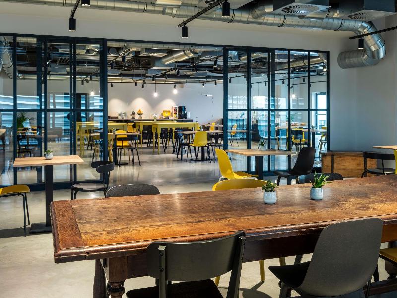 ibis Styles Namur image