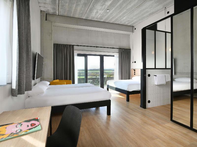 ibis Styles Namur image