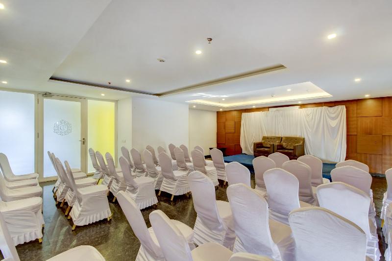 Capital O 77219 Hotel Dwarwata