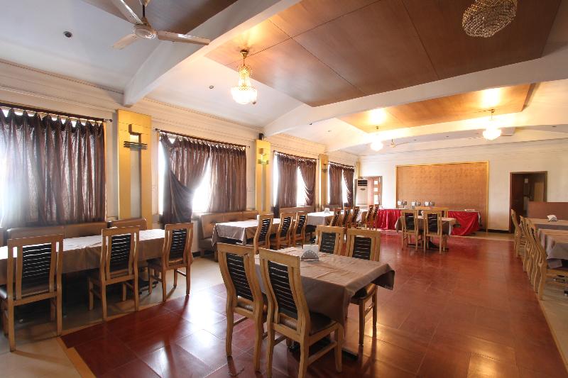 Hotel Dhammanagi Comforts