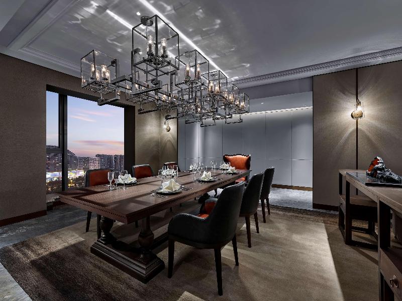 Doubletree By Hilton Baoding image
