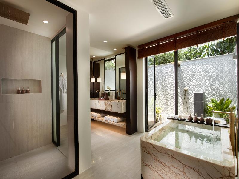 Hilton Maldives Amingiri Resort & Spa image
