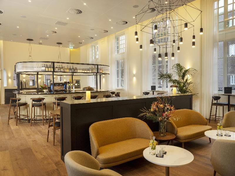 Doubletree By Hilton Sittard image