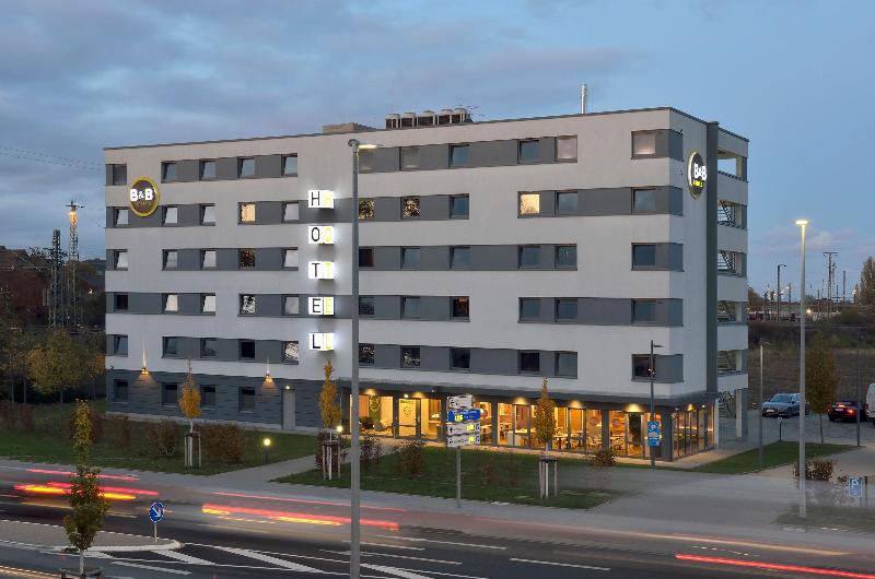 B&B HOTEL Mönchengladbach image