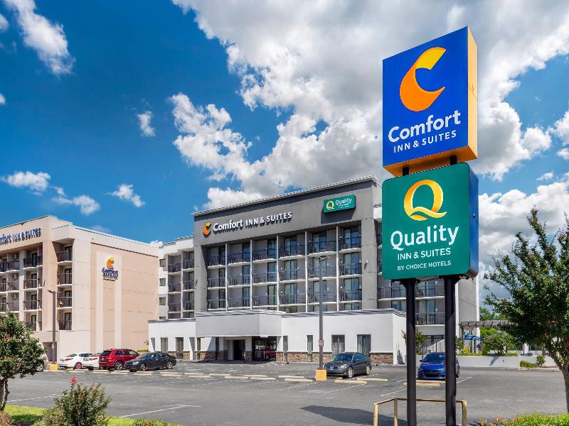 Quality Inn & Suites Spring Lake image