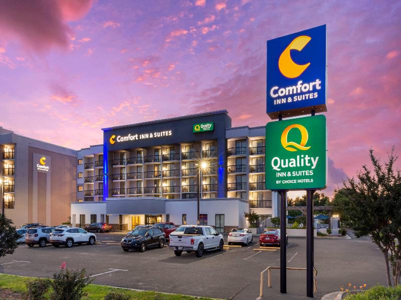 Quality Inn & Suites Spring Lake image