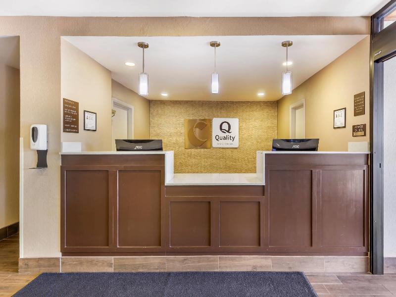 Quality Inn & Suites Spring Lake image