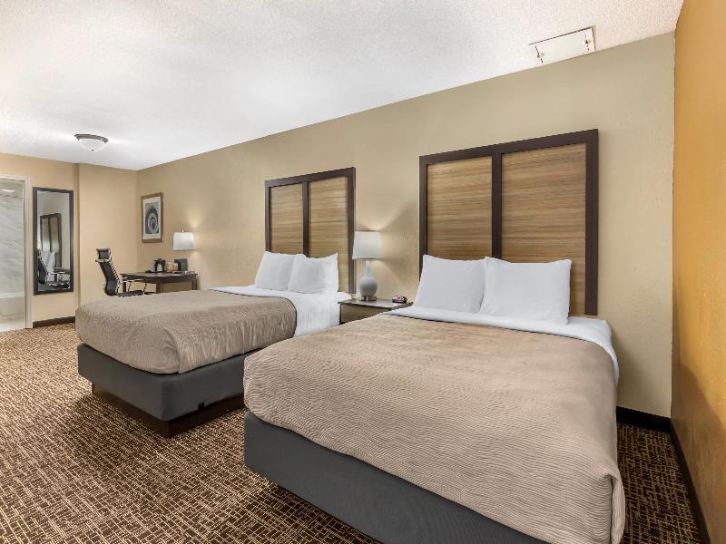 Quality Inn & Suites Spring Lake image