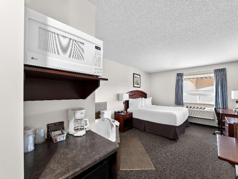 SureStay Plus Hotel by Best Western Hardisty image