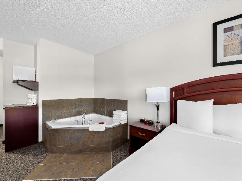 SureStay Plus Hotel by Best Western Hardisty image
