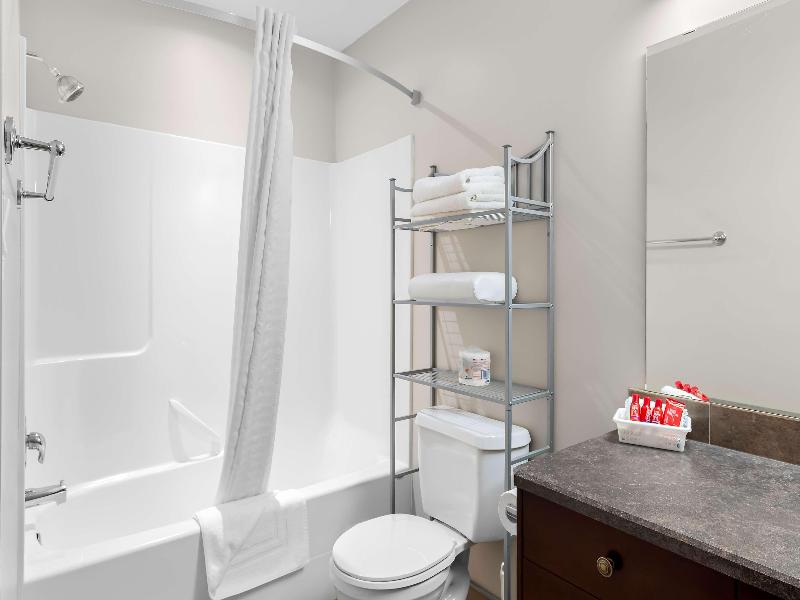 SureStay Plus Hotel by Best Western Hardisty image