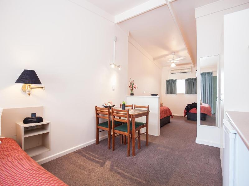 Mid City Motel - Mount Gambier image