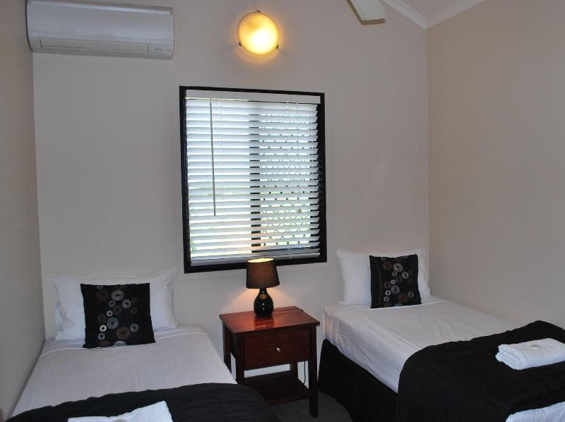 Hidden Valley Holiday Park image