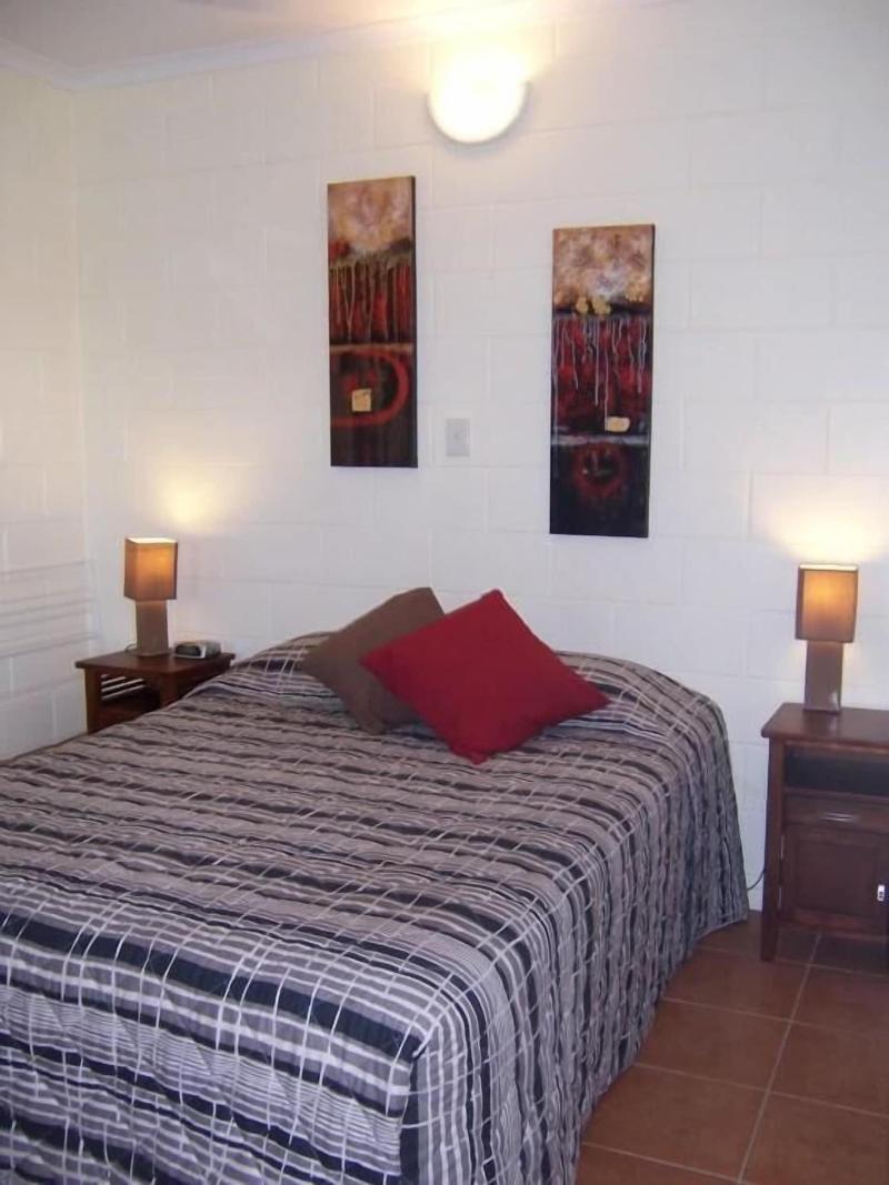 Hidden Valley Holiday Park image