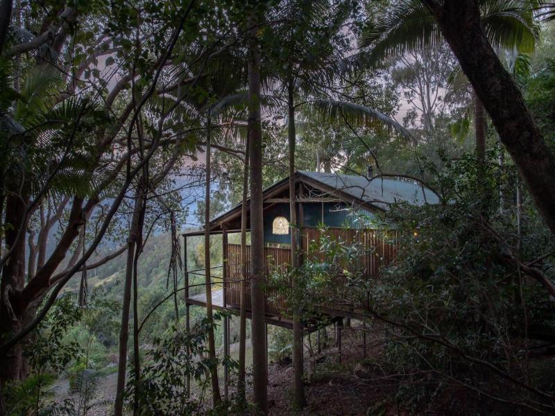 Treetops Seaview Montville image