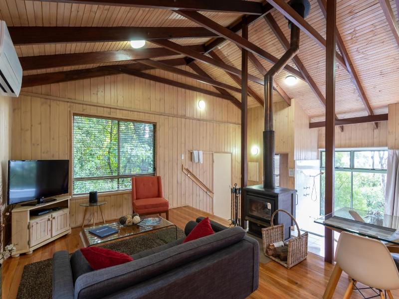 Treetops Seaview Montville image