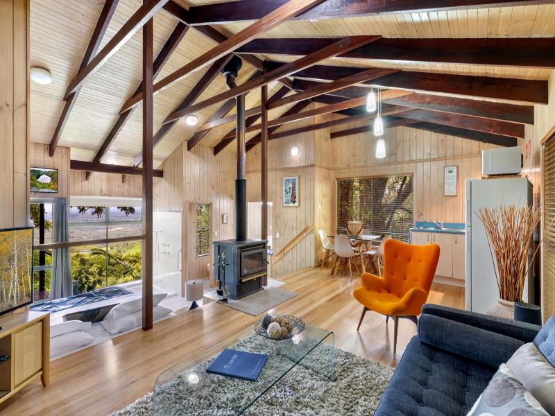 Treetops Seaview Montville image