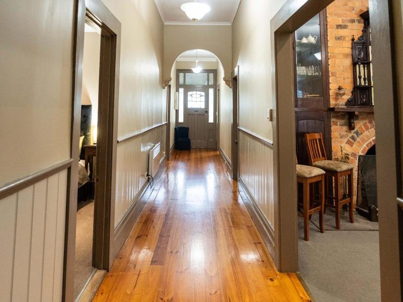 Glen Erin At Lancefield - Vineyard Retreat image