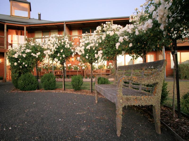 Glen Erin At Lancefield - Vineyard Retreat image
